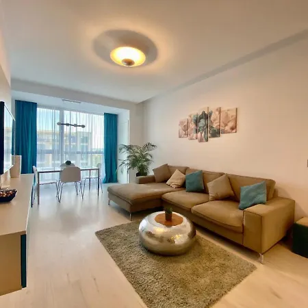 Mamaia Onix Blue Apartments